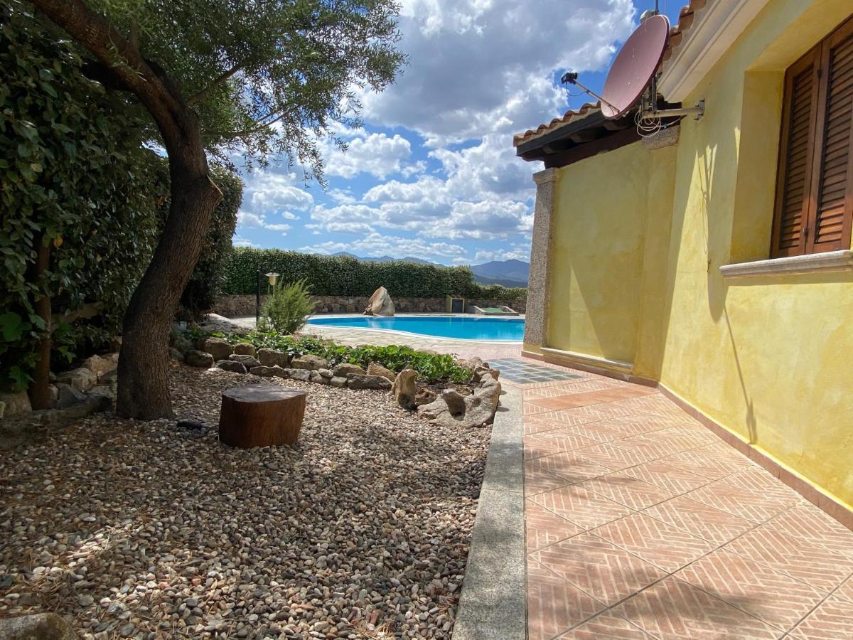 Villa Peonia Budoni Exterior photo