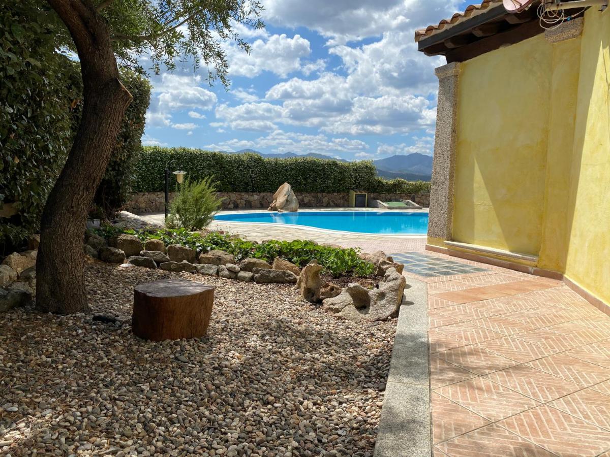 Villa Peonia Budoni Exterior photo